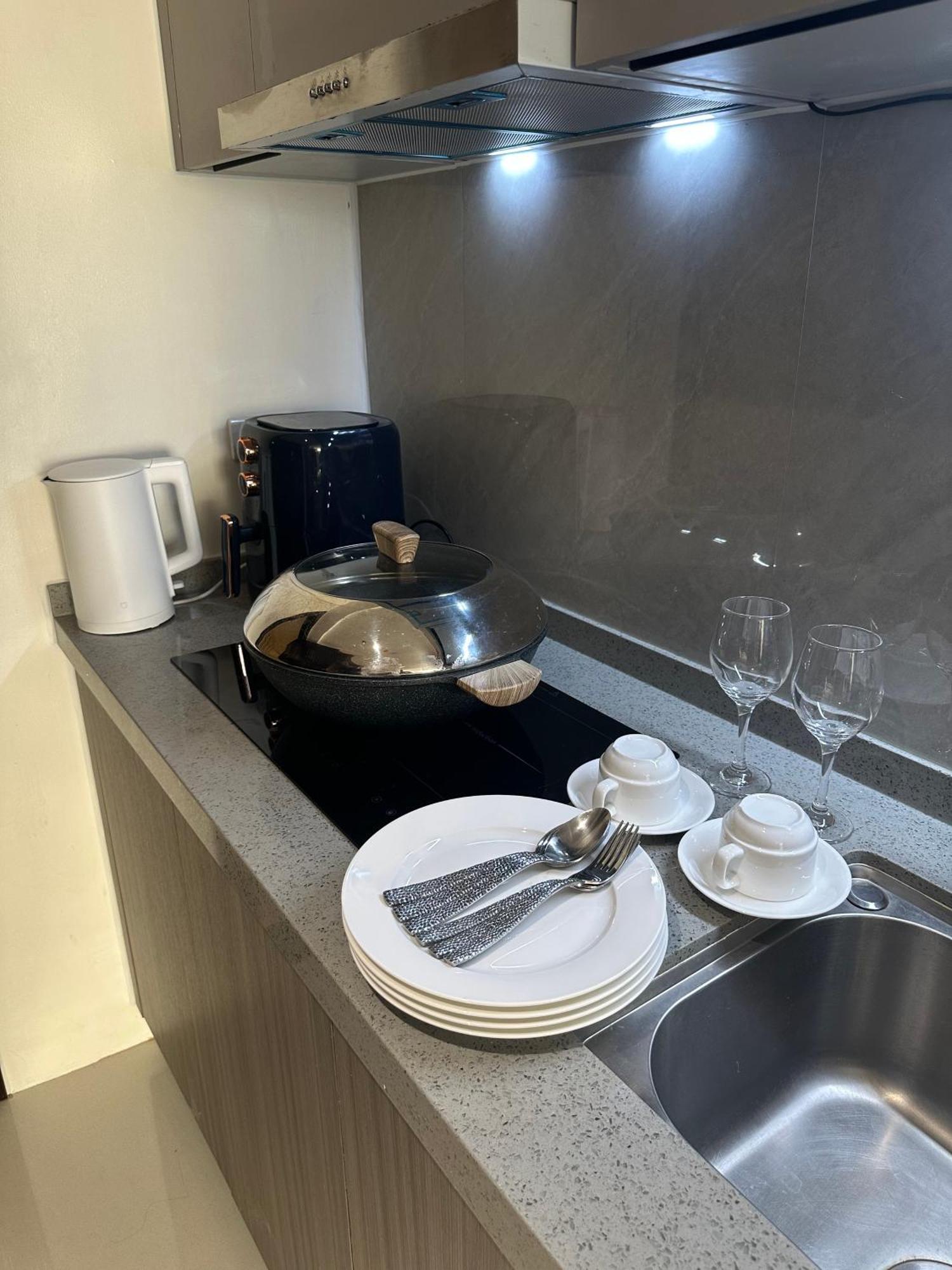 Luxury Penthouse Near Of Dreams Airport Okada Solaire Casino2